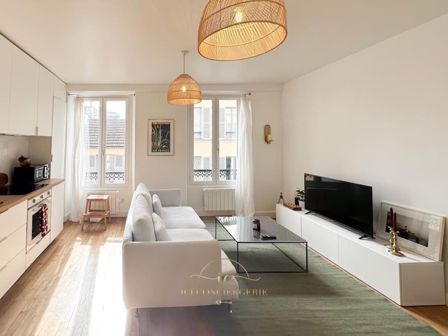 Le Petit Saint Louis Apartment Versailles Bagian luar foto