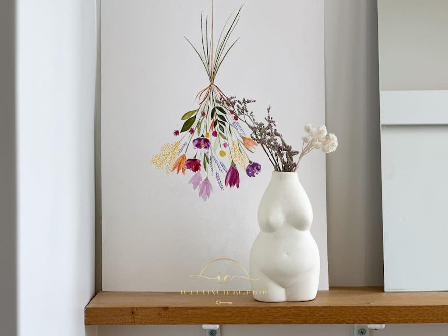 Le Petit Saint Louis Apartment Versailles Bagian luar foto