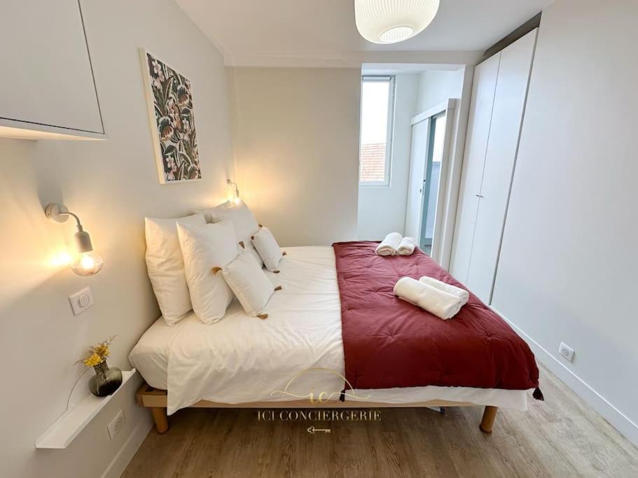 Le Petit Saint Louis Apartment Versailles Bagian luar foto